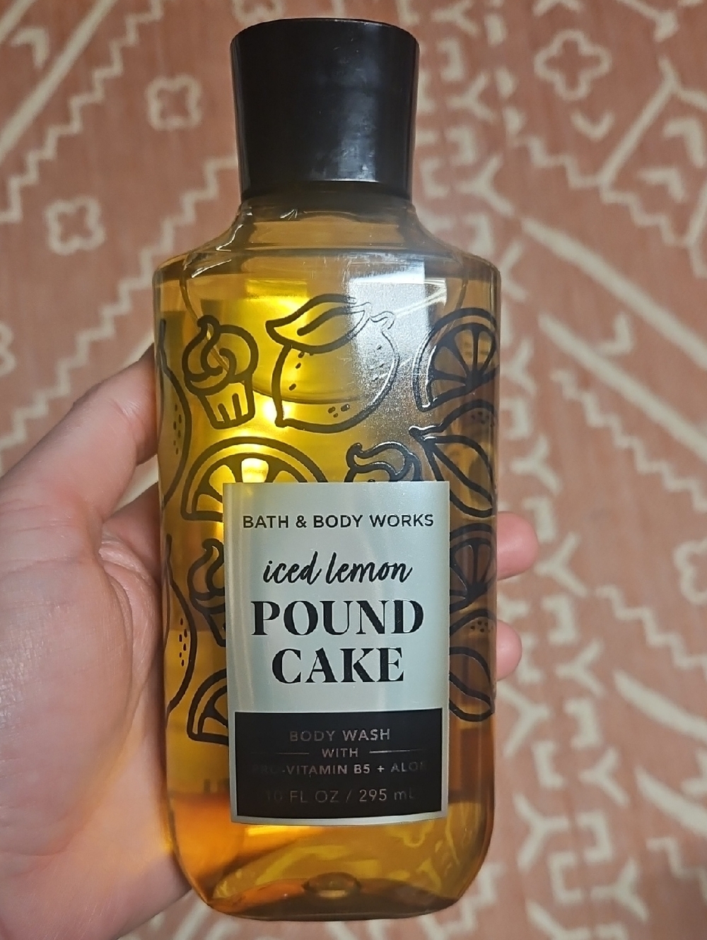 New Iced Lemon Pound Cake Body Wash Bath And Body Works